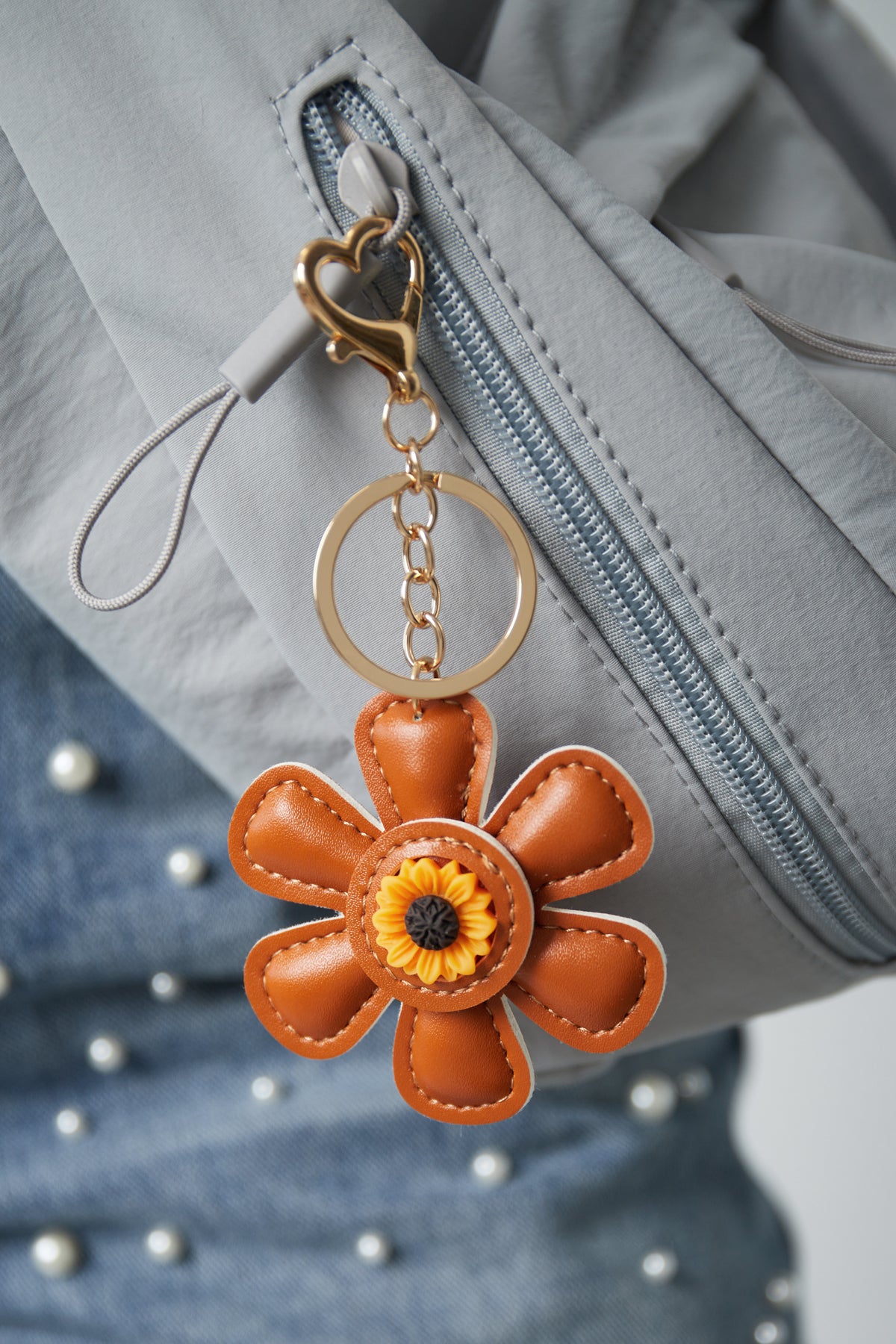 Anhänger „Floral Delight“ – Schwarz