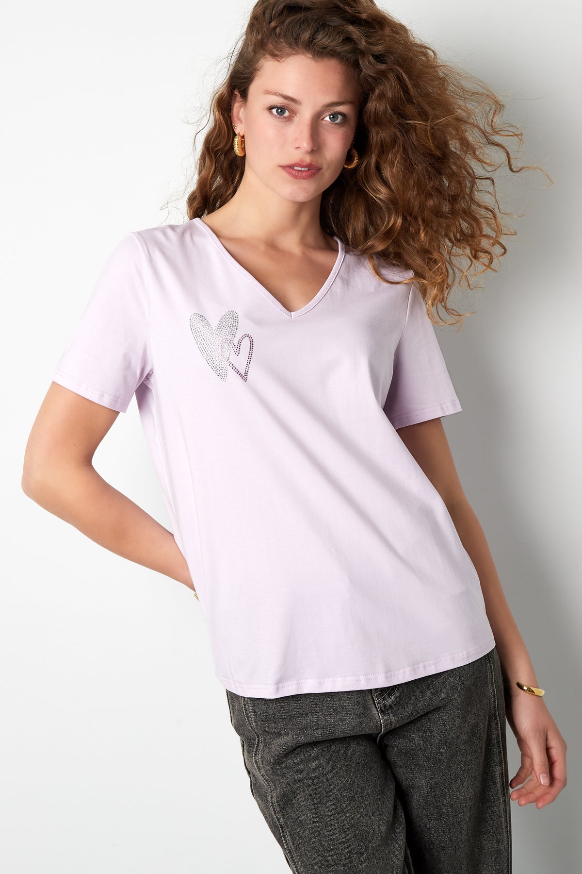 Baumwolle Damen V-Ausschnitt T-Shirt Besticktes Herz Design