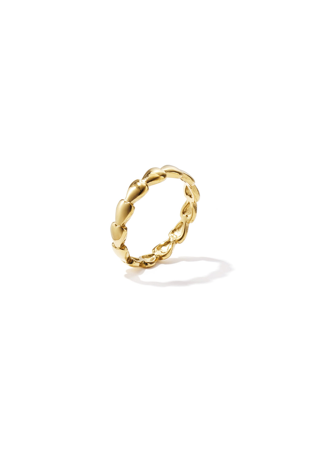 Minimalistischer Ring mit kleinen Herzen