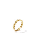 Minimalistischer Ring mit kleinen Herzen
