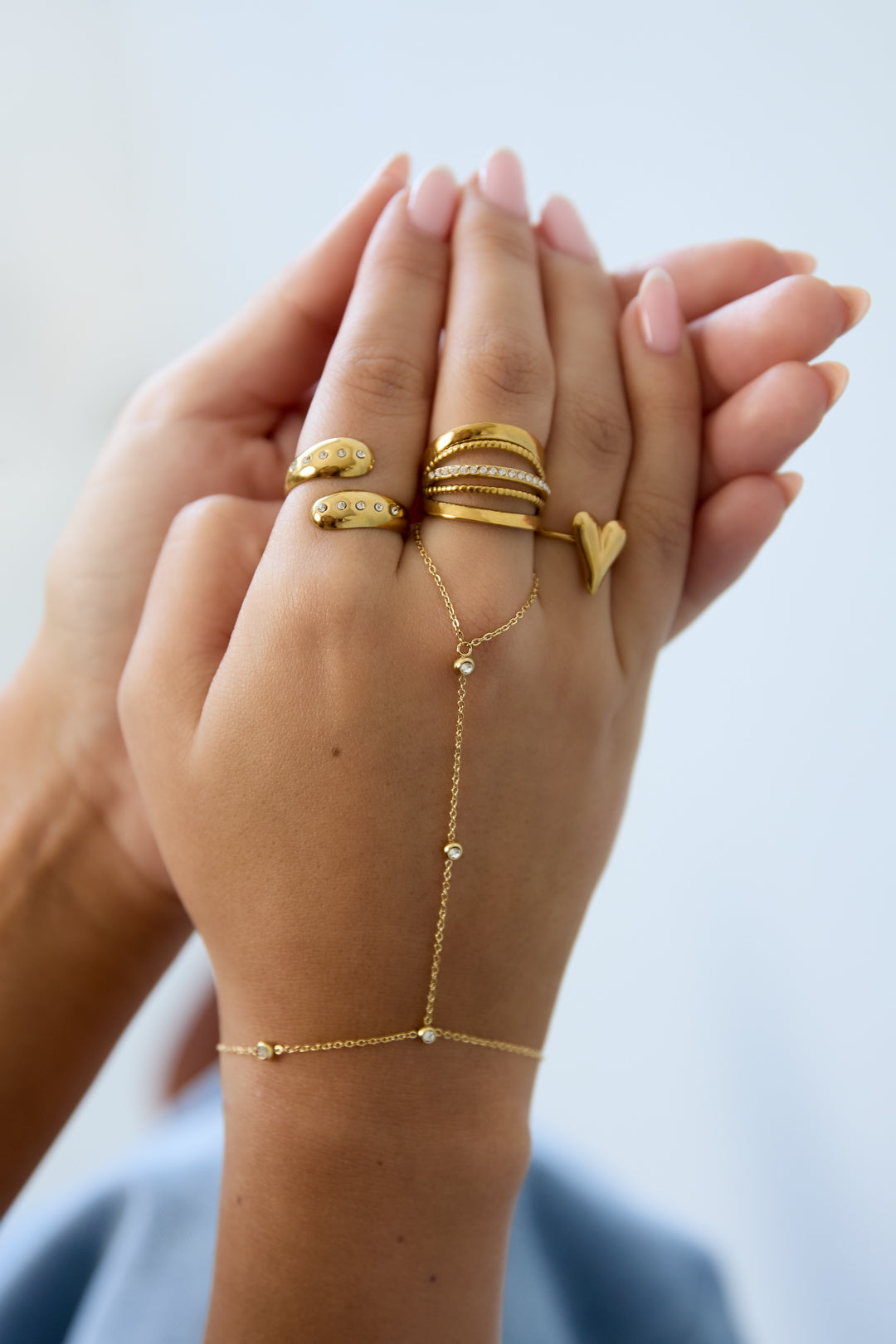 Handkette mit asymmetrischen Steinen