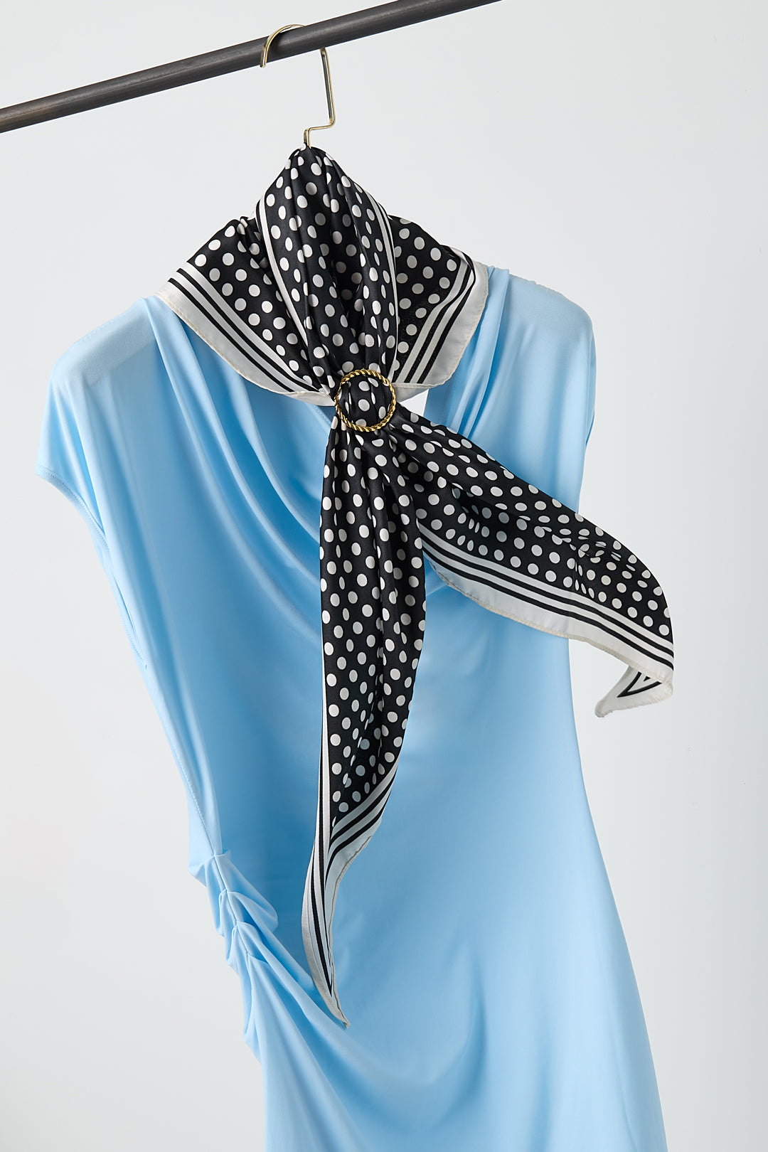 Sommerschals mit Polka Dots, lässiges Polyester, Alltagsaccessoires
