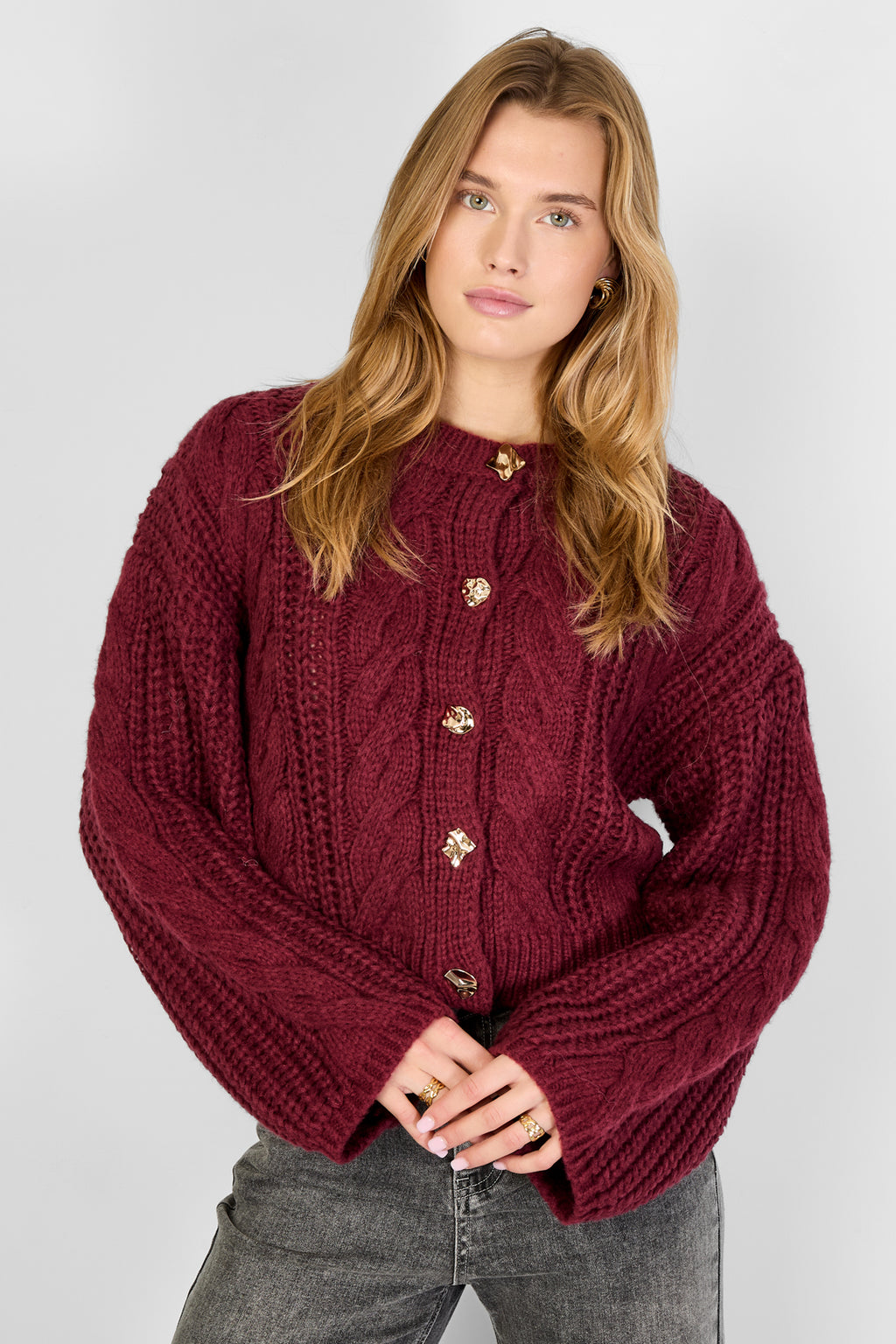 Zopfmuster-Strickjacke