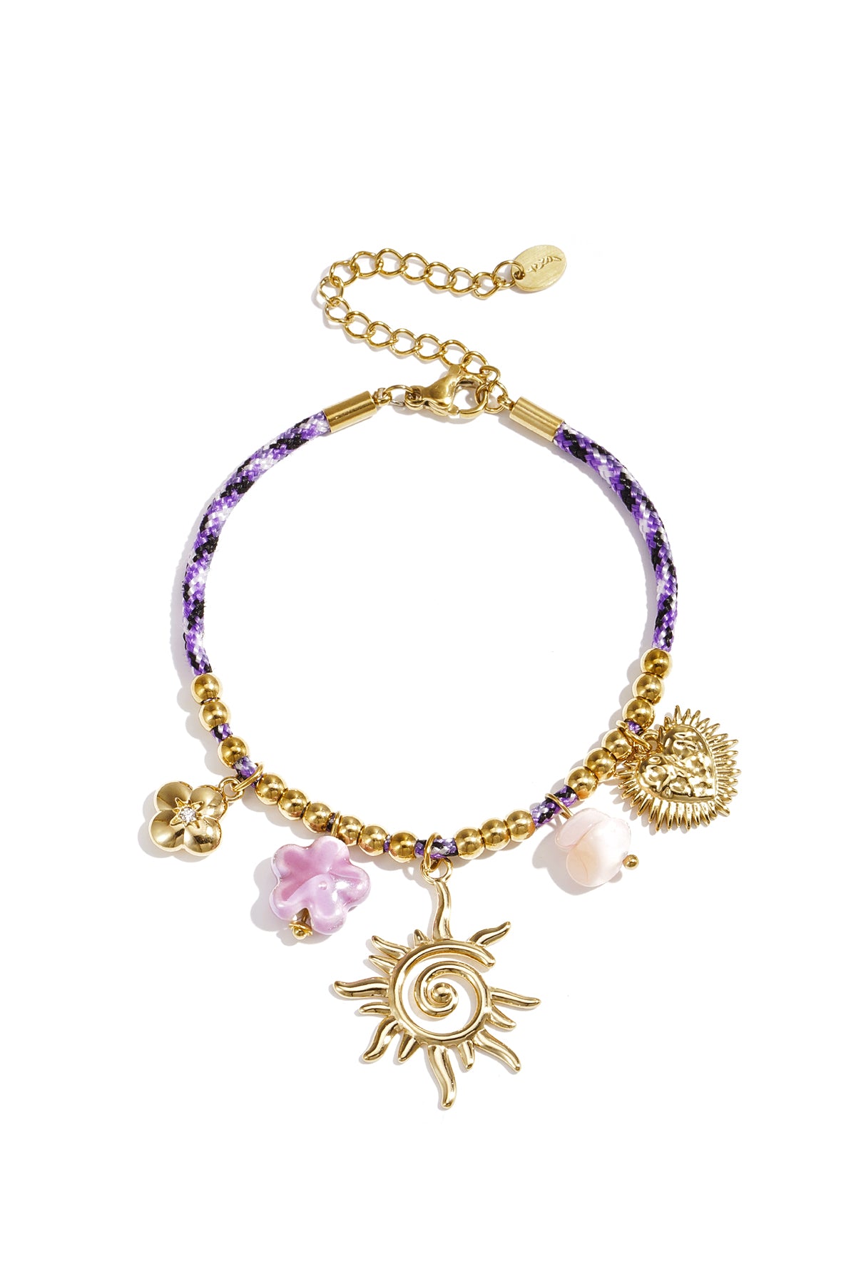 Buntes Kordelarmband mit verschiedenen lila Anhängern