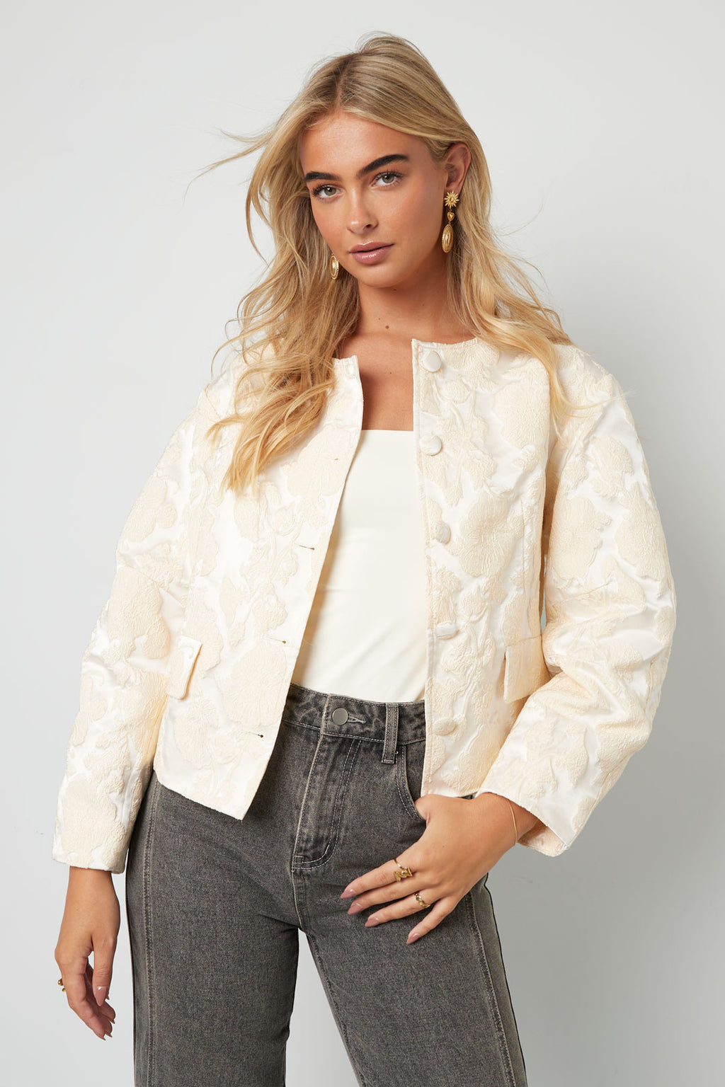 Die Ava-Jacke