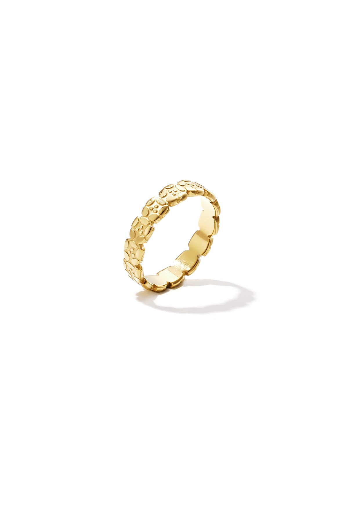 Ring mit Blumenmuster