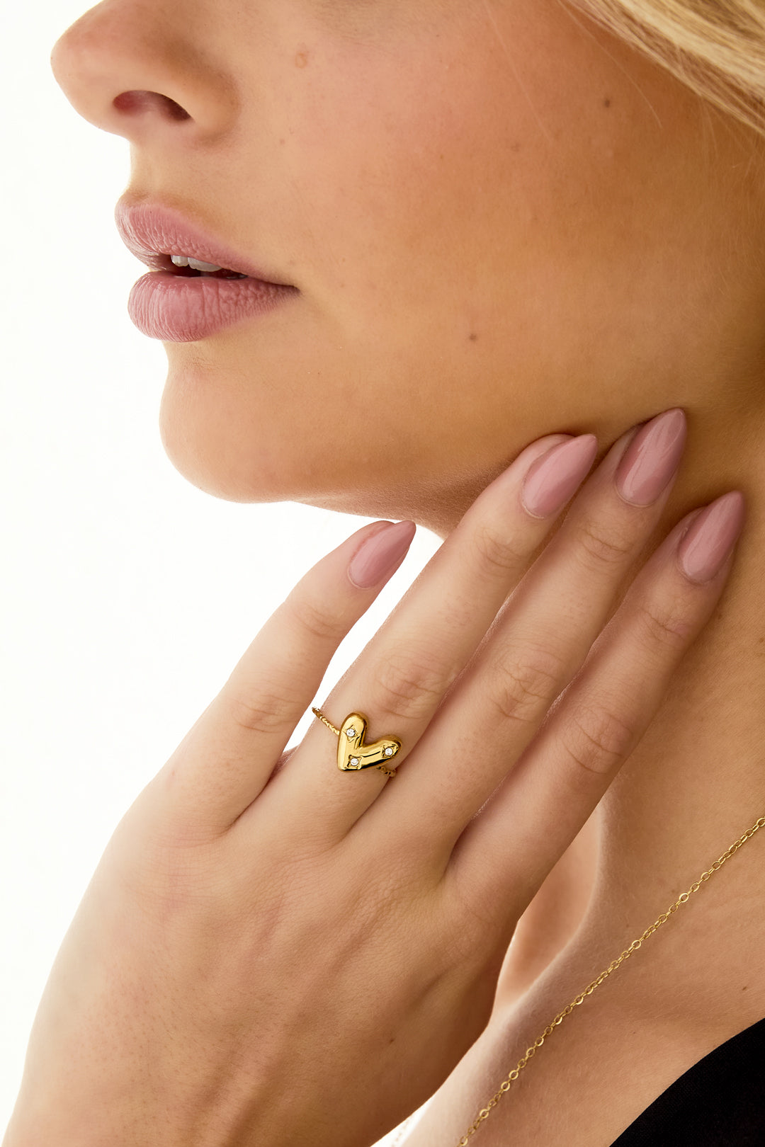 Verstellbarer Ring mit verziertem Herz