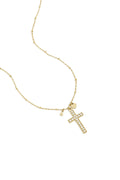 Halskette mit verziertem Kreuzanhänger und Charms