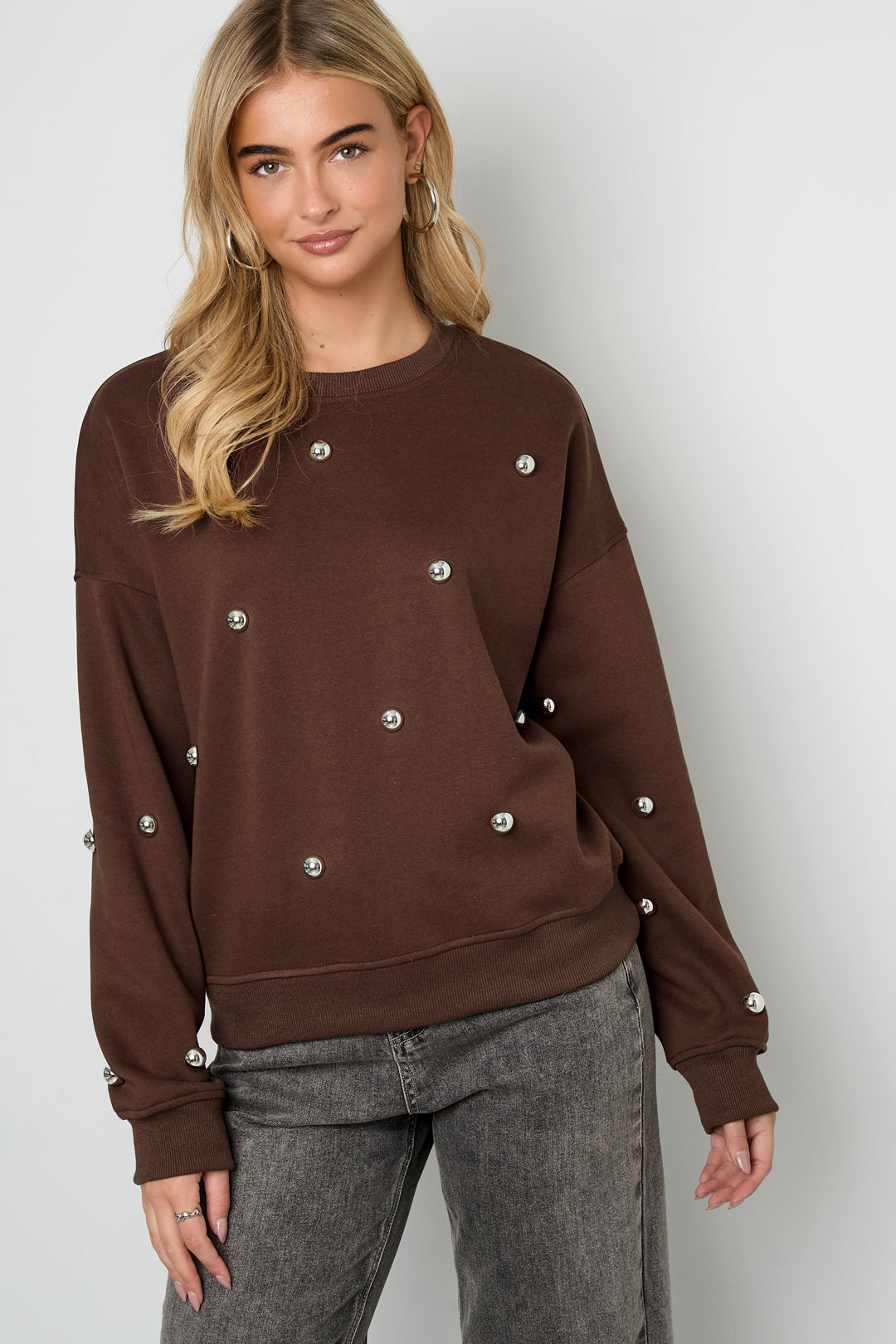 Pullover mit Nieten