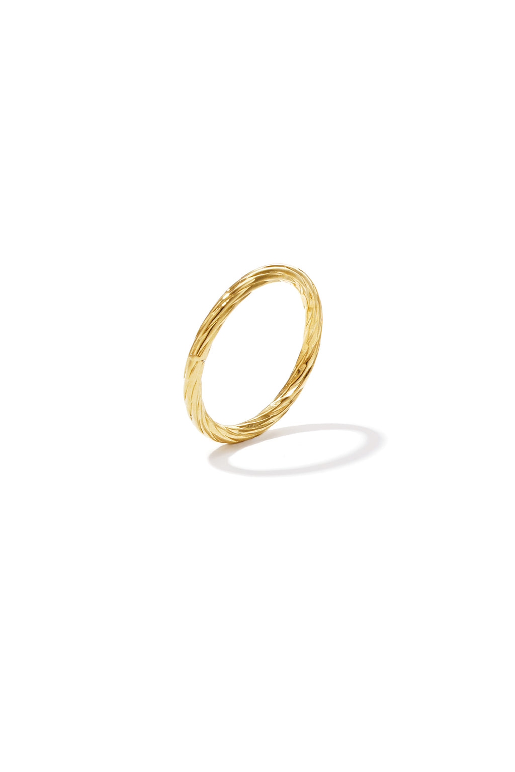 Minimalistischer Ring mit Streifen